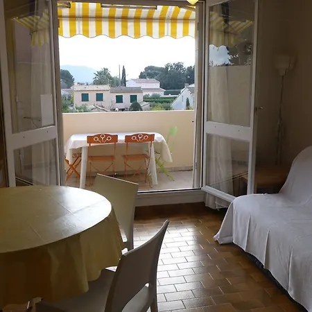 Apartment Les Lavandes.8 아파트 *